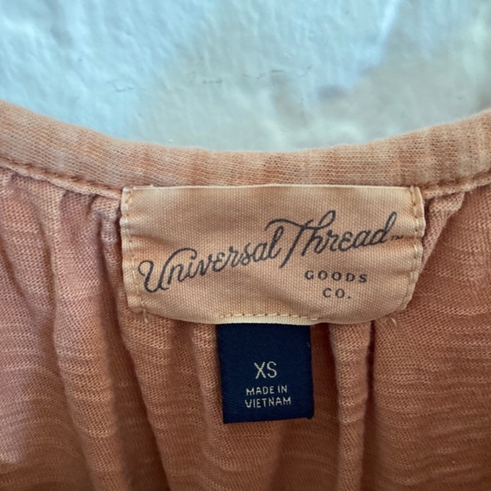 Universal Thread Tank Top Size XS - Picture 3 of 5
